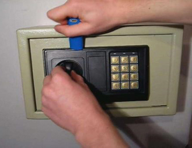 修文24小时上门开锁公司