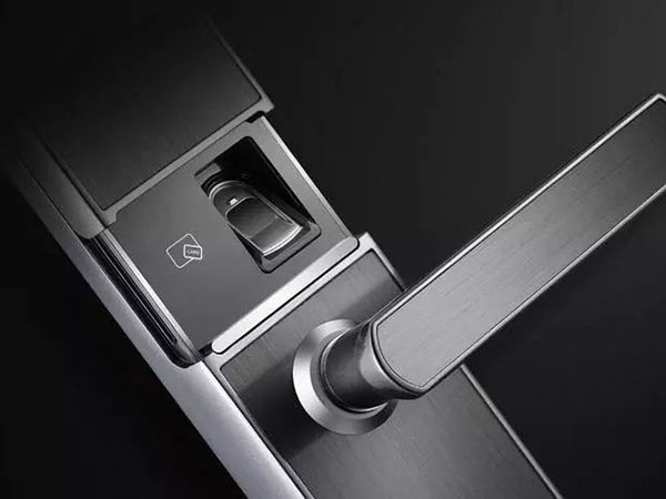 修文24小时上门开锁公司