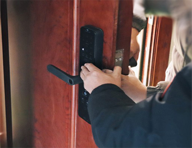修文24小时上门开锁公司